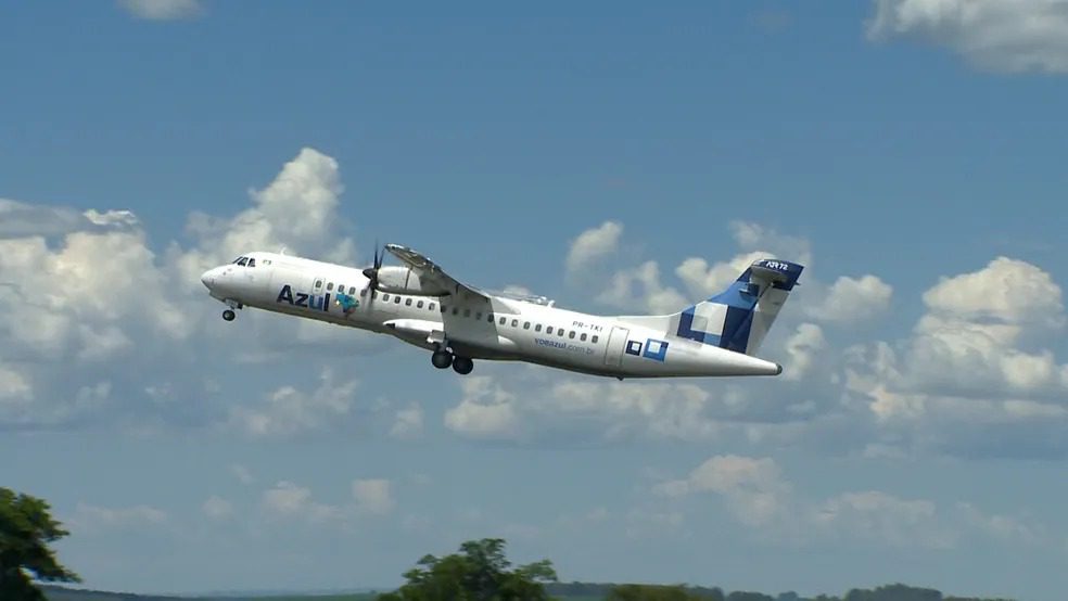 Condições meteorológicas impedem avião de pousar no aeroporto de Salvador