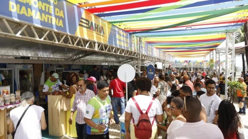 Governador visita estandes dos 27 territórios de identidade da Bahia no último dia da 15ª Feira da Agricultura Familiar