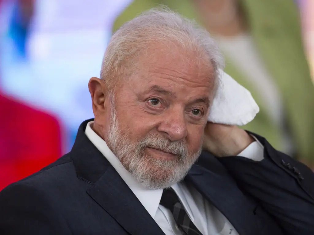 Evitar Compras Para Baixar Preços? Economistas Explicam Por Que Essa Ideia Não Funciona
