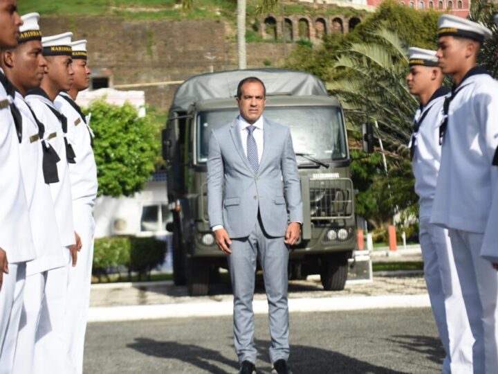 Prefeito Bruno Reis participa de cerimônia cívico-militar em homenagem ao 2 de Julho na Bahia