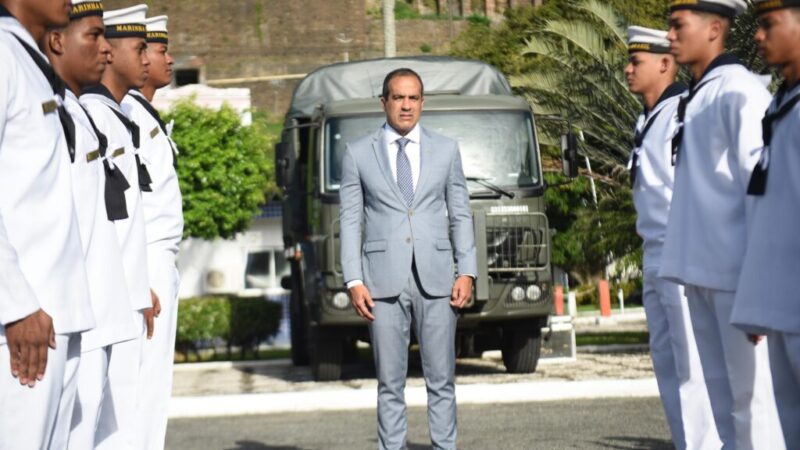 Prefeito Bruno Reis participa de cerimônia cívico-militar em homenagem ao 2 de Julho na Bahia