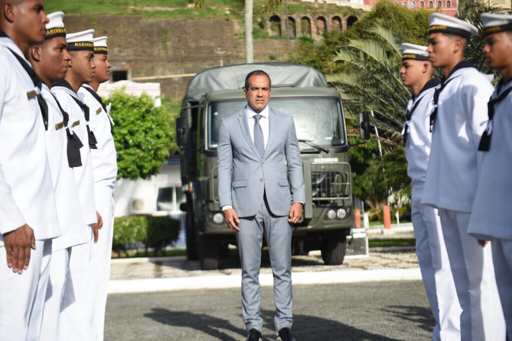 Prefeito Bruno Reis participa de cerimônia cívico-militar em homenagem ao 2 de Julho na Bahia