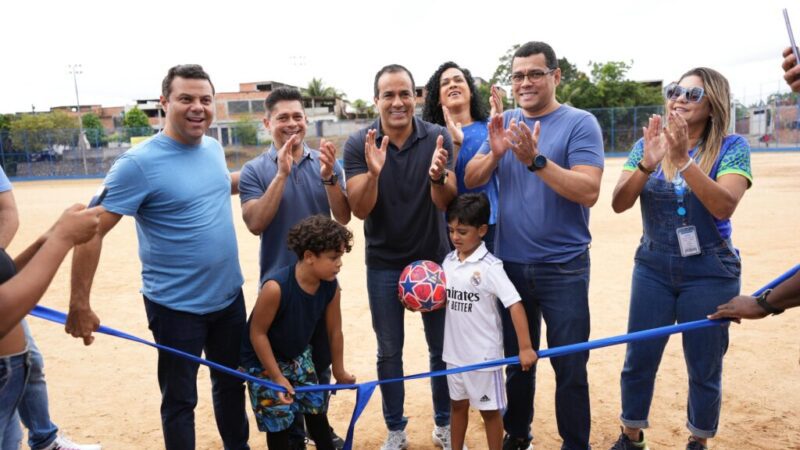 Prefeitura de Salvador entrega requalificação do Campo do Pata Pata em Valéria e anuncia nova obra para a região