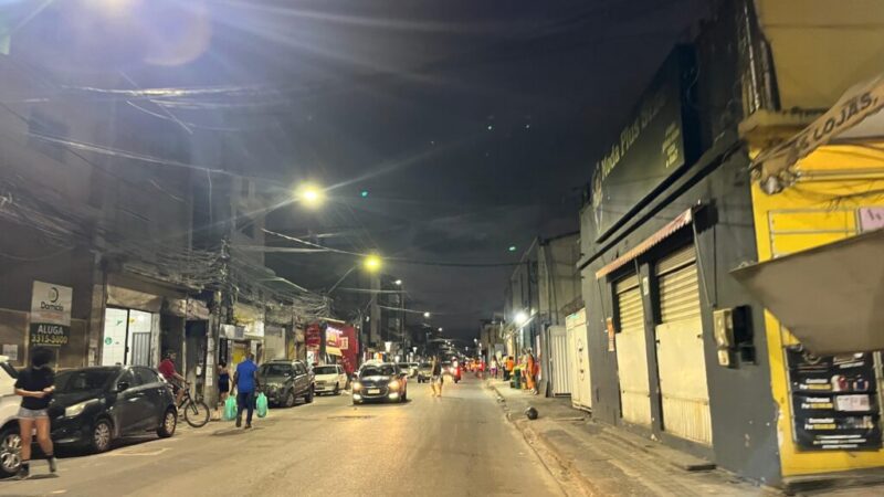 Rua Direta do Uruguai recebe nova iluminação em LED