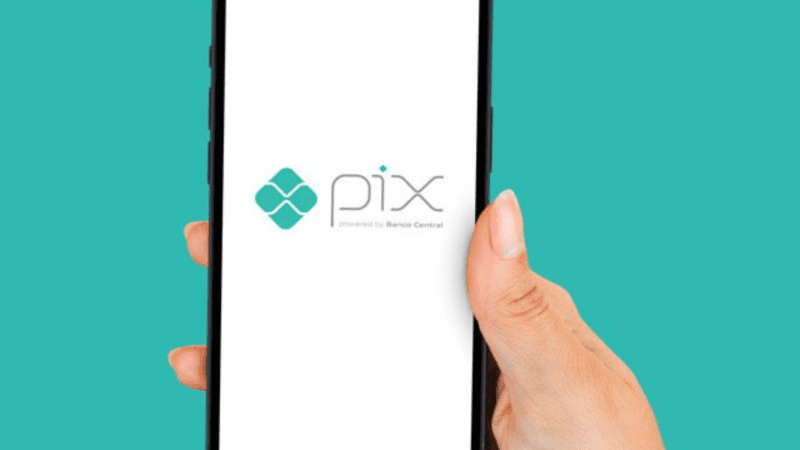 Pix passa a bloquear contas suspeitas e promete devolução mais rápida do dinheiro